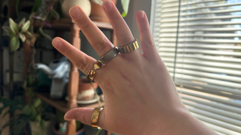J’ai testé les anneaux intelligents les plus performants de l’année 2026, et le Oura Ring 5 se distingue comme le meilleur choix disponible à l’achat.